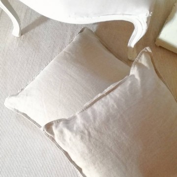 interior decor tessuti cuscini 